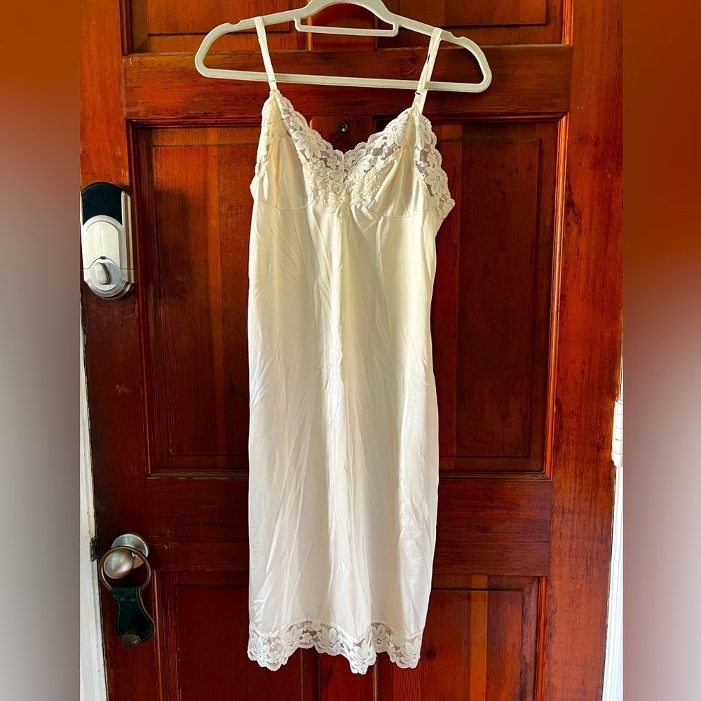 Vintage White Nylon Full Slip Dress 80s 90s Lace Lingerie Nightgown Bridal Under
